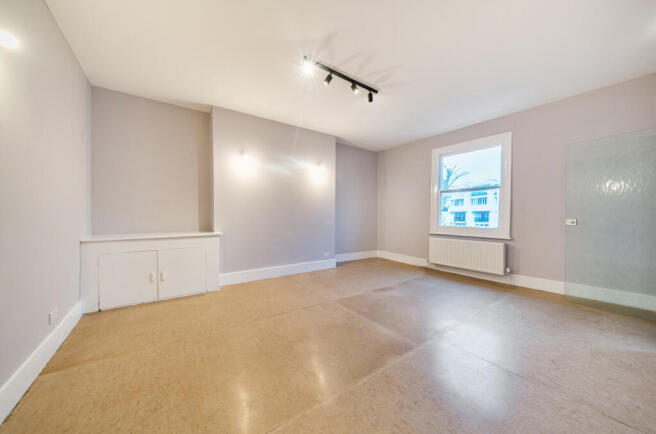 1409723-10-698b68...