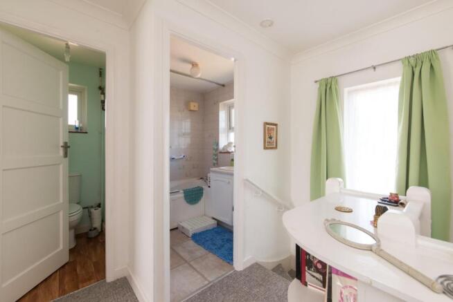 Photo 9