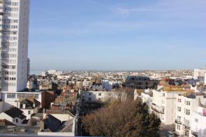12, Chartwell Court, Russell Square, Brighton BN1 2EW