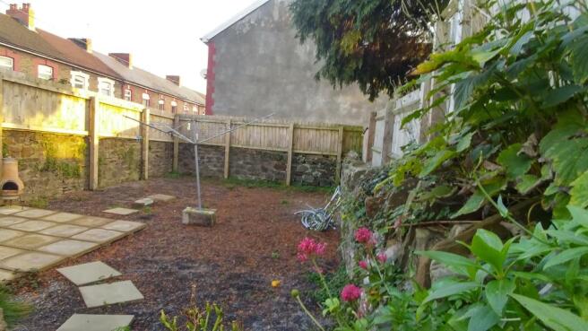 Photo 14
