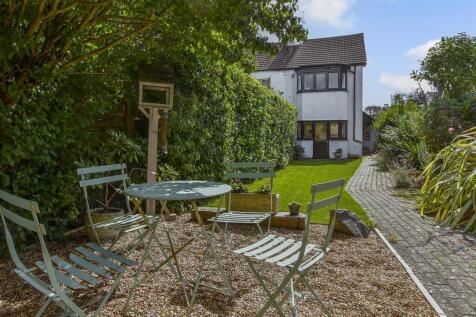 Kingsland Road, Worthing, West Sussex