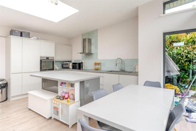 3 - kitchen diner