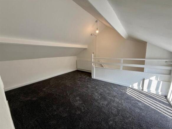 2 bed Terraced for sale Image 4