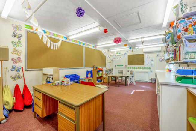 Former School Skegness14 T202405290923.jpg