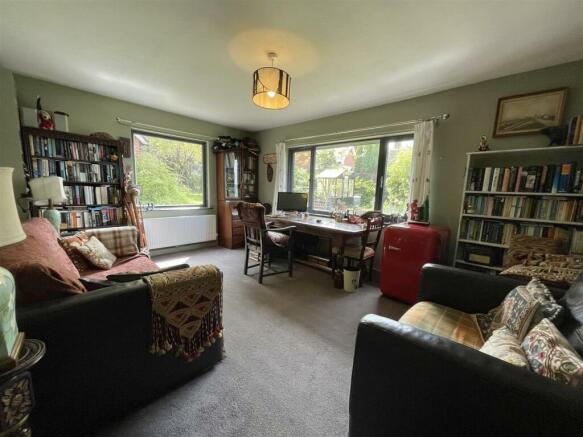 Study / Bedroom 3