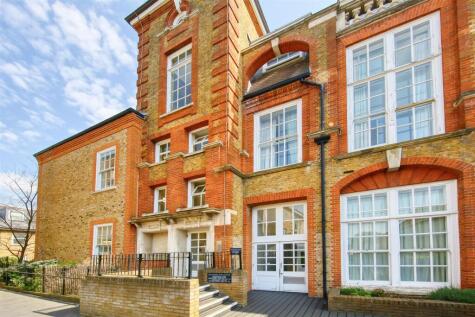 Garratt Lane, London