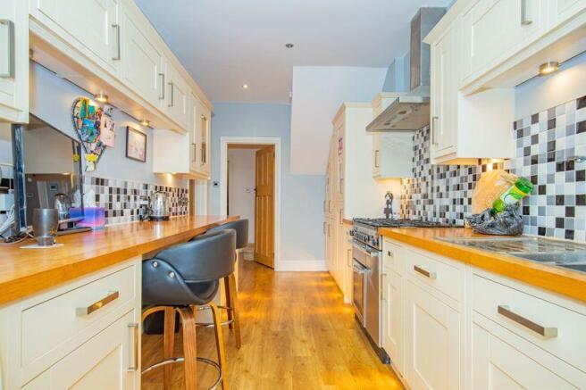 Kitchen / Breakfast Room