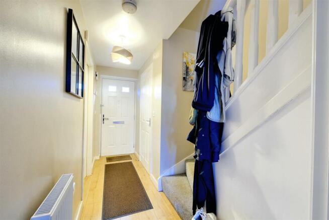 Hallway_2.jpeg