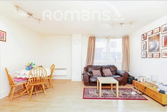 15 Skyline Lounge
