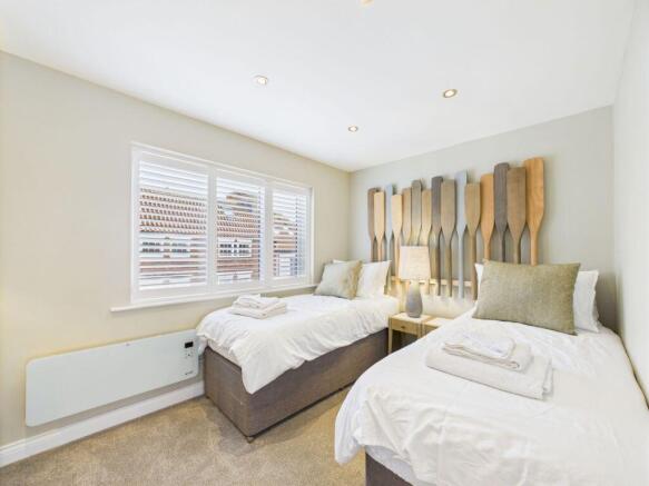 2 bed Apartment for sale Image 7