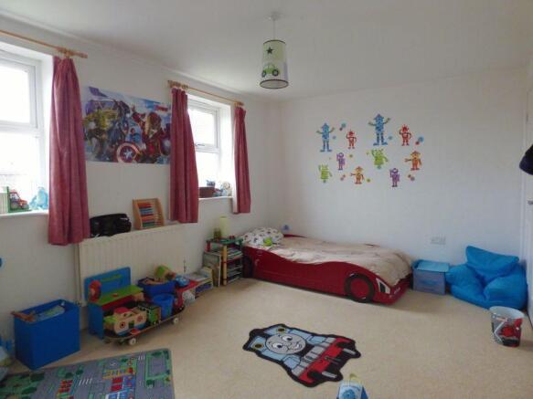 Photo 11