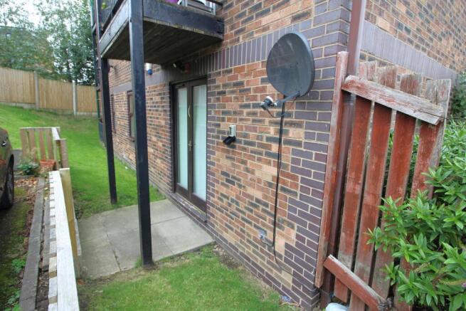 1 bed Ground Flat for sale Image 9