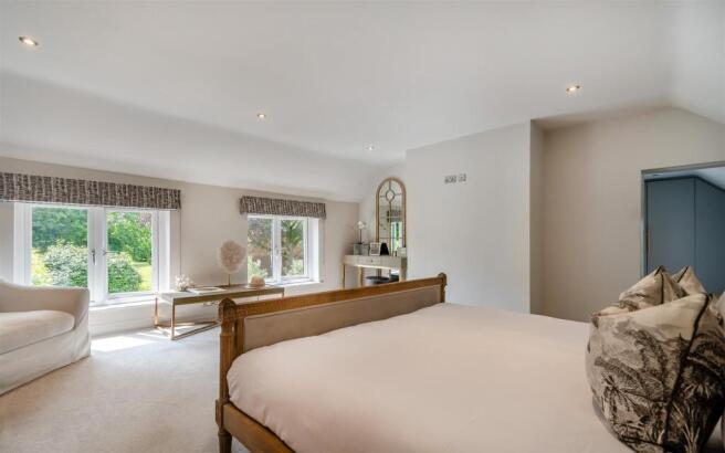 8647023-interior03.jpg