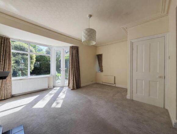 4 bed Semi-Detached for sale Image 7