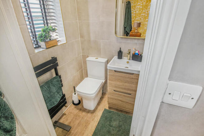 3 bed Detached for sale Image 11