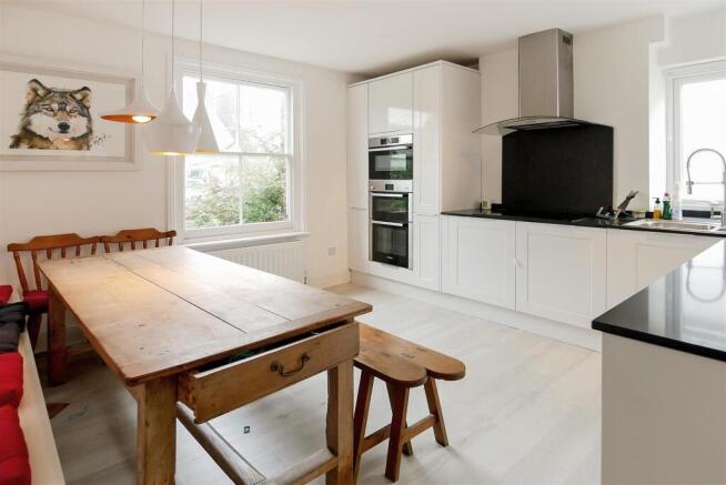 Kitchen Breakfast Room.jpeg