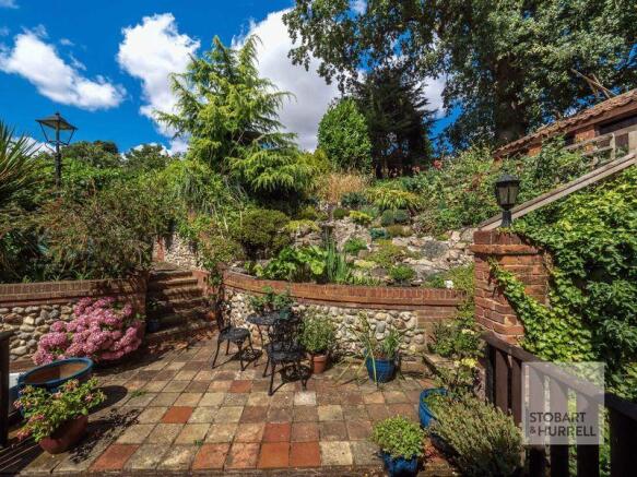 Lower Terrace ...