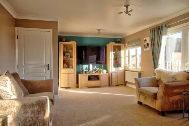 Sitting Room 2.jpg