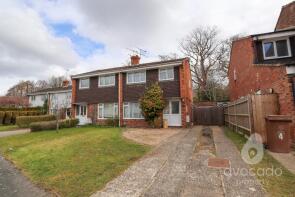2, Grayswood Drive, Mytchett, Camberley GU16 6AR
