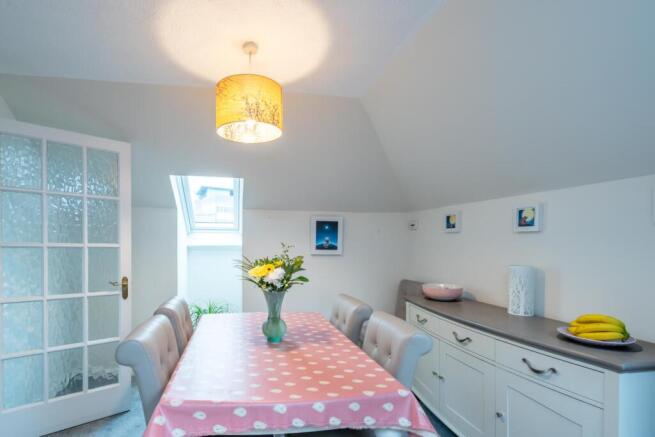 Dining Room.jpg