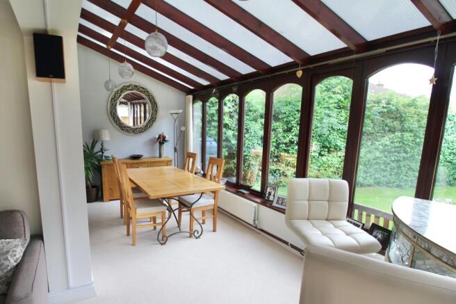 Conservatory Dining/Bar Area