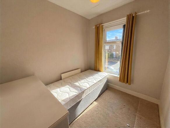 3 bed Terraced for sale Image 9