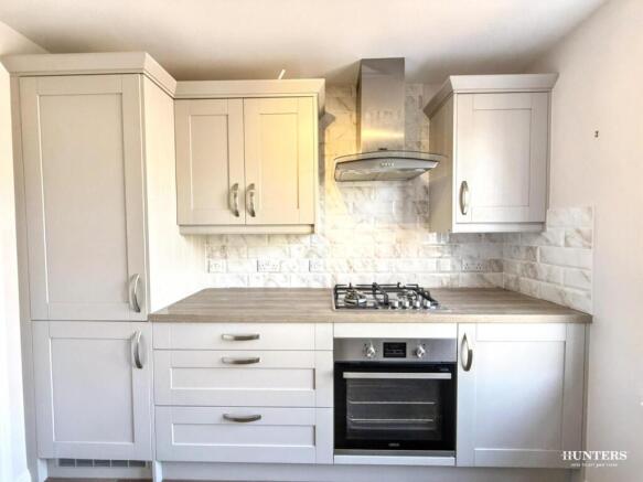 3 bed Apartment for sale Image 7