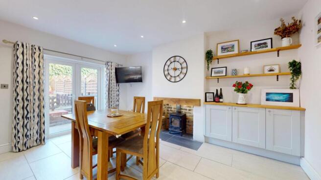 KITCHEN, DINING AND FAMILY ROOM