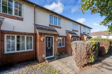 Pemberley Chase, West Ewell, KT19