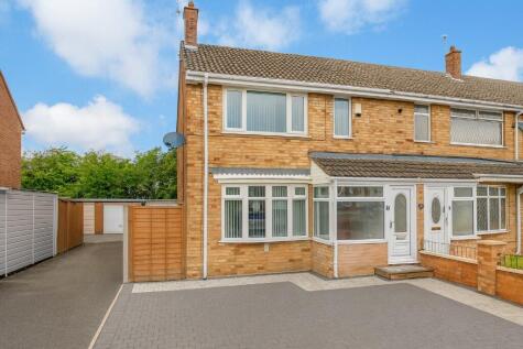 Stornaway Square, Hull, East Riding Of Yorkshire, HU8