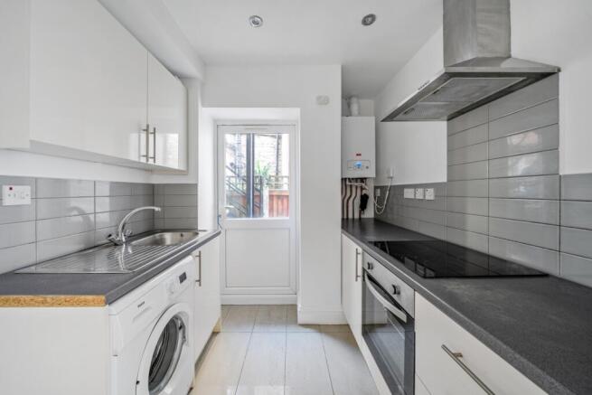 1382361-16-692591...