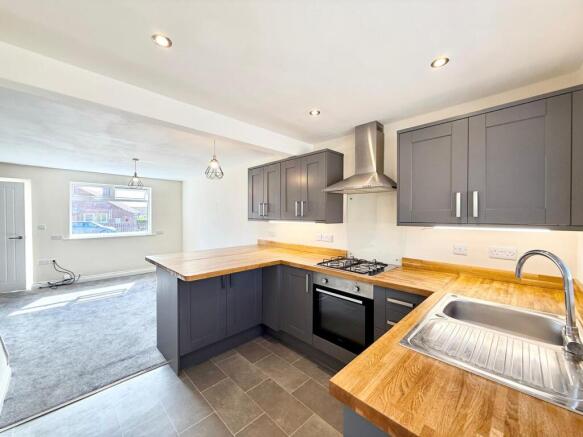 2 bed End of Terrace for sale Image 6