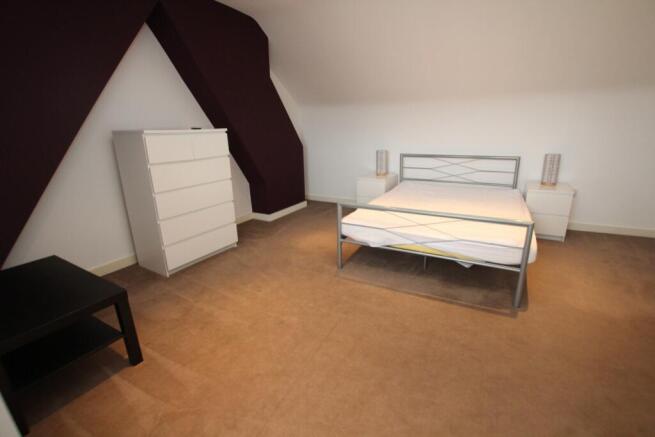 Bedroom.JPG