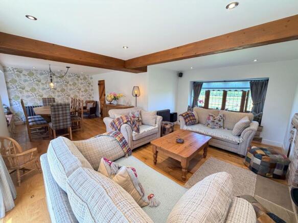 15 bed Detached for sale Image 7