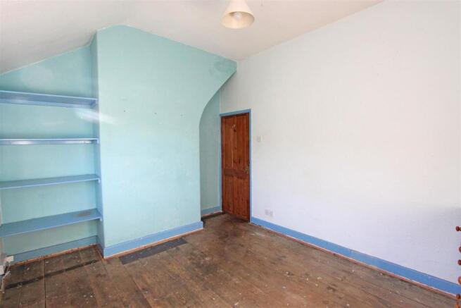 Master Bedroom..jpg