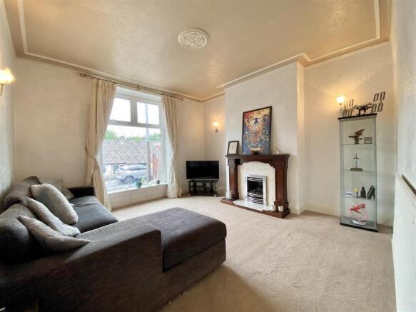4 bed Terraced for sale Image 4
