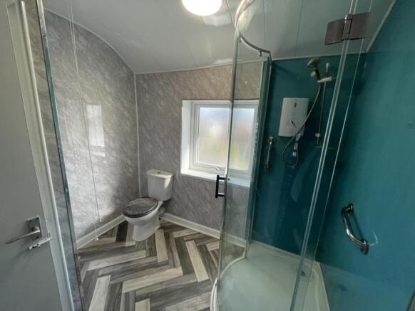 3 bed House to rent Image 9