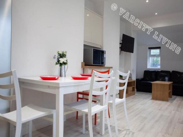 Kitchen/Living Room
