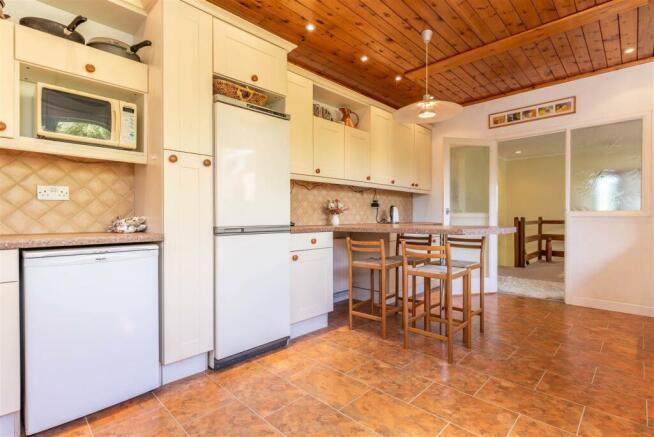 COTTAGE STYLE KITCHEN
