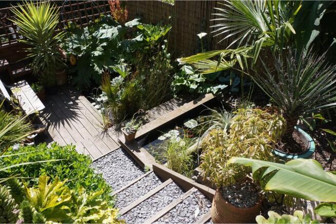 Landscaped  Gardens