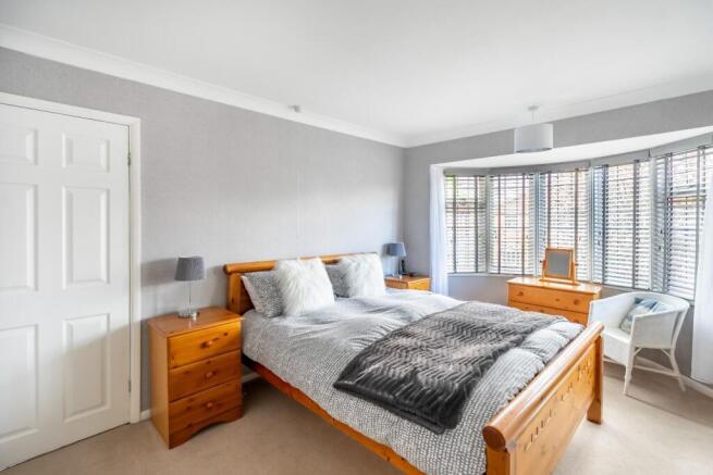 3 bed Semi-Detached for sale Image 10