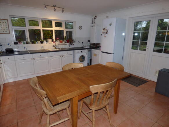 Kitchen Diner 2