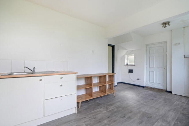 Bevercotes Road,Sheffield,S5 6HB photo 4