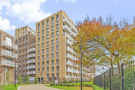 Lakeside Drive, Acton