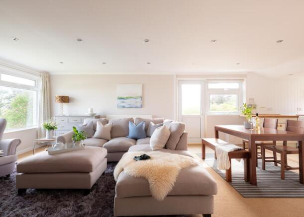 6810a06de24af_Wentworth Close 2-16