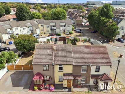 Tunnel Cottages, Grays