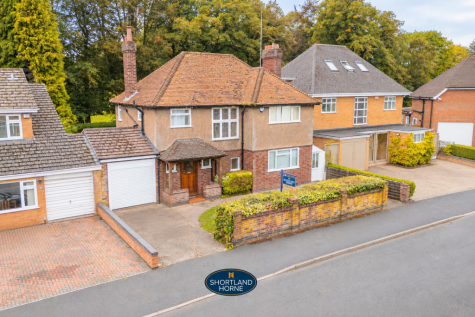 Armorial Road, Styvechale, Coventry