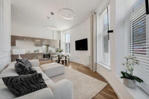 Flat 1, 6 Wrights Court, Jefferson Place, Bromley BR2 9FX