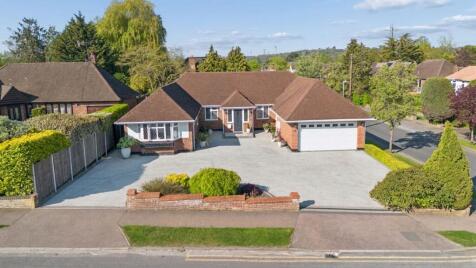 The Roughs, Northwood, HA6