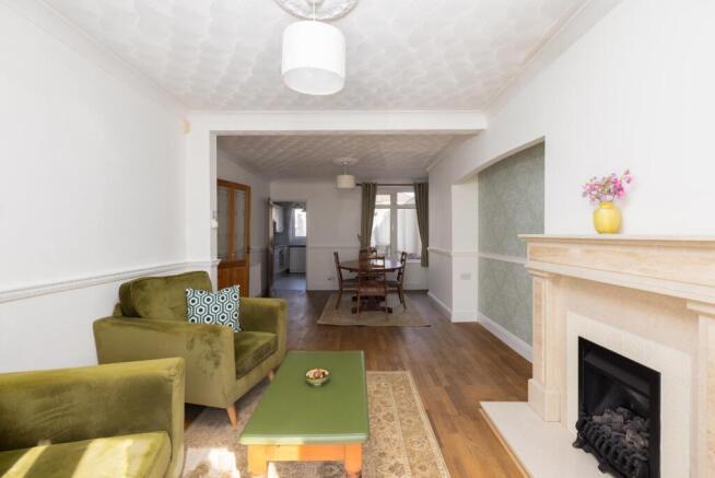 22 Hengrove Avenue, BS14-2.jpg